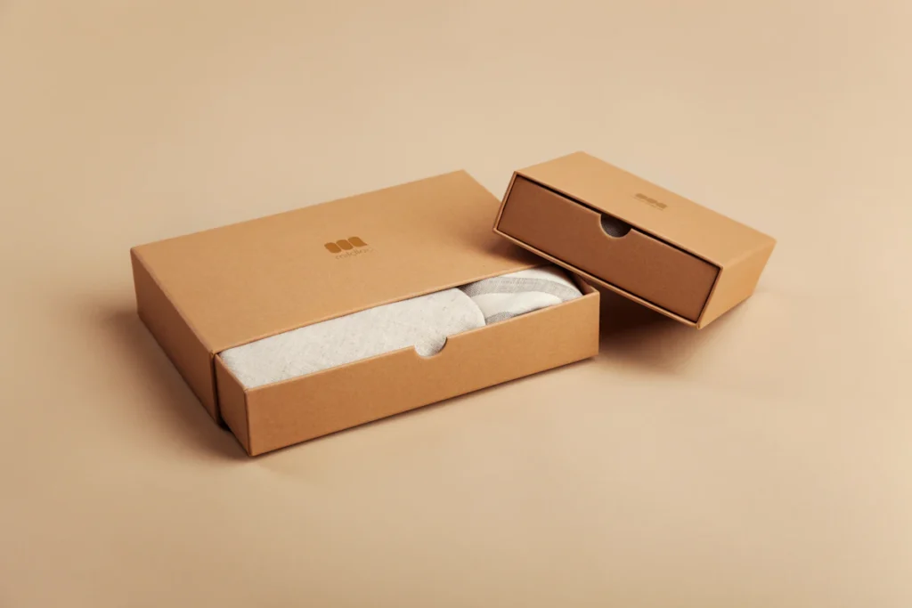 Coffrets d'expédition en carton pour une boutique en ligne PrestaShop